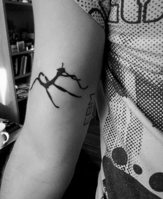 Větvička — handpoke